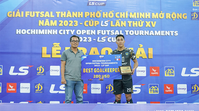 Mai Xuân Hiệp đã giành danh hiệu Thủ môn xuất sắc nhất giải futsal TP.HCM mở rộng năm 2023 – Cúp LS lần XV 