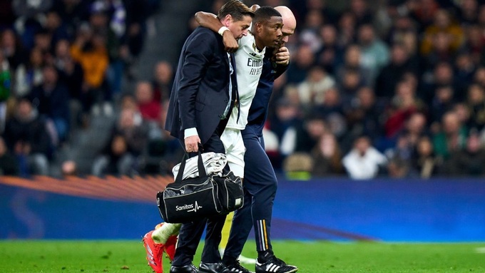 Việc các hậu vệ chấn thương liên tục khiến Real Madrid phát sinh nhu cầu mua hậu vệ trong tháng 1 này