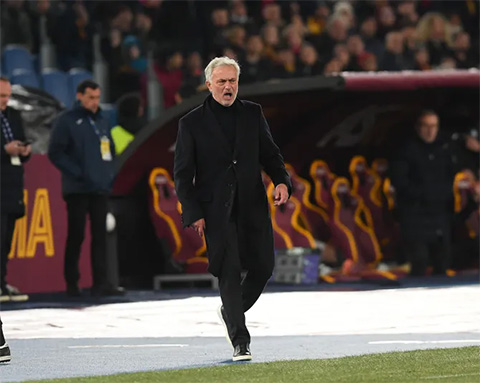 Hợp đồng của Mourinho với AS Roma chỉ còn đến cuối mùa giải này