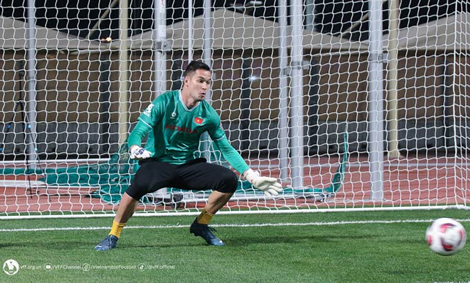 Nguyễn Filip thi đấu hơn 60 phút trong trận Việt Nam gặp Kyrgyzstan 