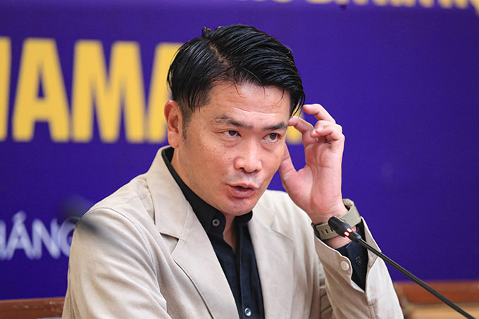HLV Iwamasa mong đem thứ bóng đá tấn công đến CLB Hà Nội - Ảnh: CLB Hà Nội 