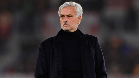 Roma xác nhận sa thải Mourinho