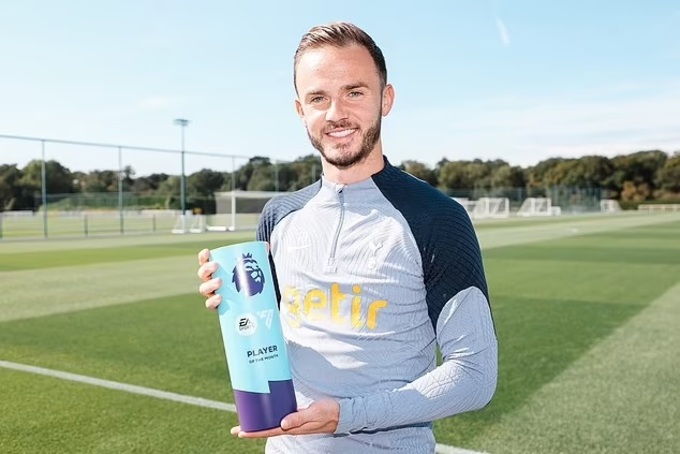 Maddison vinh dự nhận danh hiệu "Cầu thủ xuất sắc nhất tháng 8 Premier League"