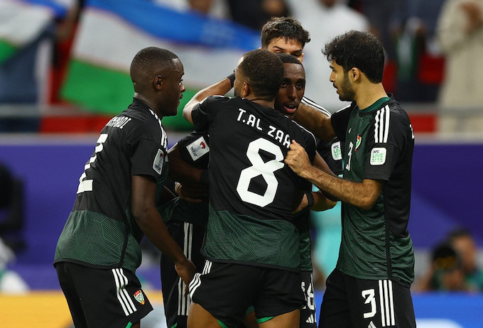 Niềm vui của UAE khi có bàn gỡ hoà ở những phút bù giờ cuối trận