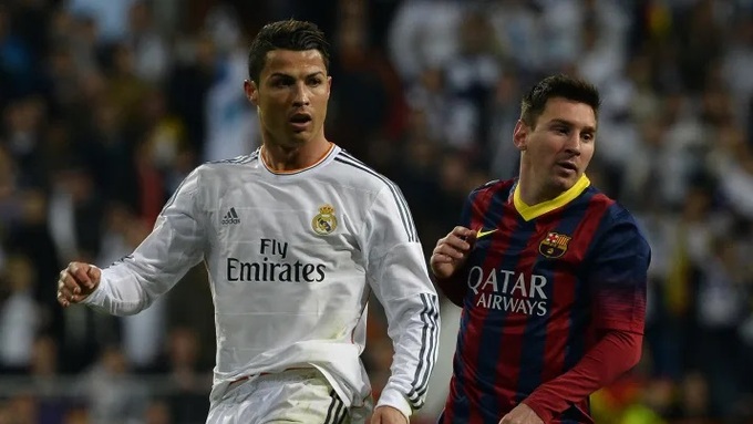 Ronaldo vs Messi trong một trận El Clasico thời kỳ đỉnh cao phong độ