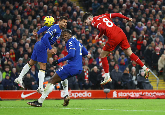 Liverpool đánh bại Chelsea với tỷ số 4-1