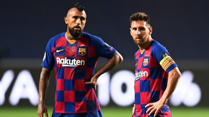 Vidal và Messi từng chung màu áo Barcelona
