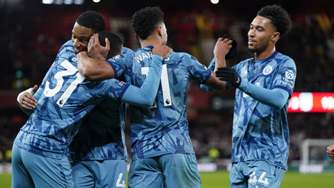 Vòng 23 Premier League: Aston Villa bằng điểm Arsenal, Newcastle hòa khó tin