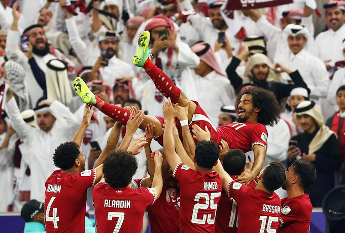 Akram Afif là người hùng của tuyển Qatar với 3 bàn thắng trong trận chung kết