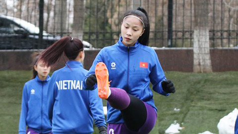 U20 nữ Việt Nam trang bị đồ giữ nhiệt, đương đầu trời lạnh căm căm tại Uzbekistan