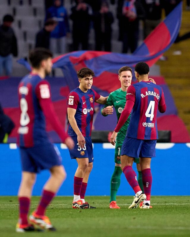 Pau Cubarsi có màn trình diễn hoàn hảo trong trận Barca thắng Getafe 4-0.