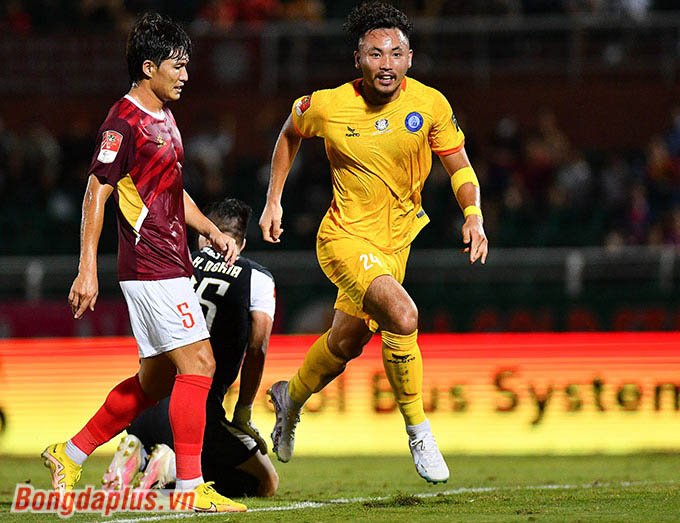 Ryan Hà sẽ chính thức thi đấu cho Hà Nội FC kể từ giai đoạn 2. 
