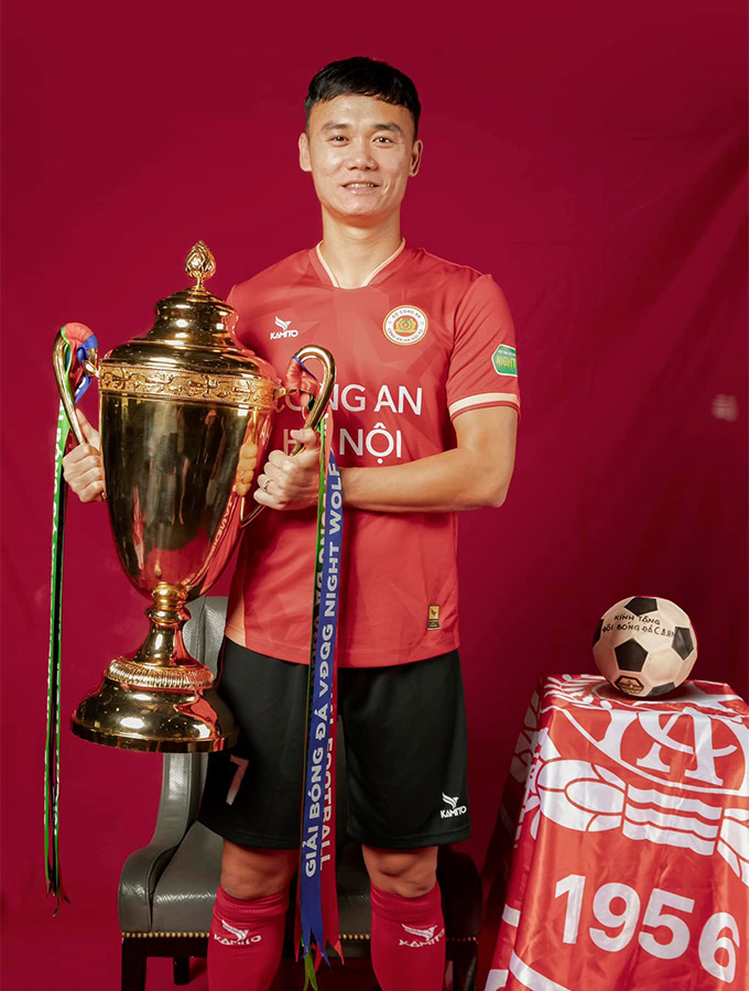 Tiền đạo Nguyễn Xuân Nam chia tay CLB CAHN sau 1 năm gắn bó - Ảnh: CAHN FC
