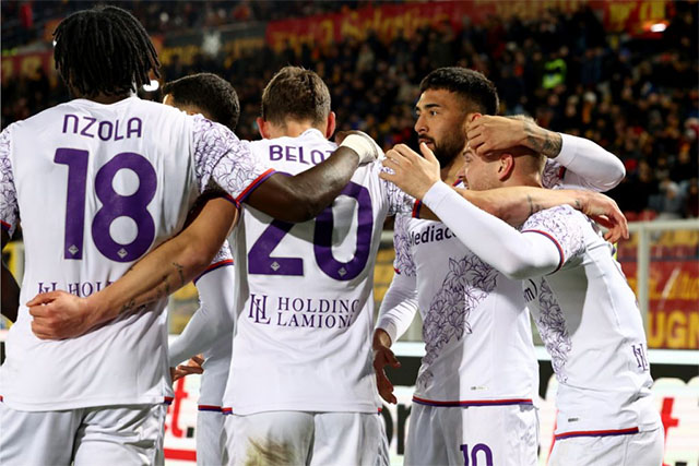 Fiorentina giành được chiến thắng đầy kịch tính trên sân của Maccabi Haifa 