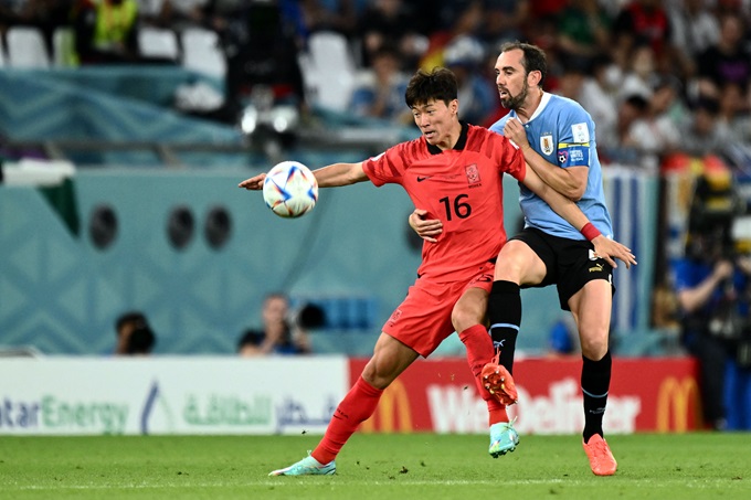 Hwang Ui-jo có 62 lần khoác áo ĐT Hàn Quốc và ghi được 19 bàn thắng