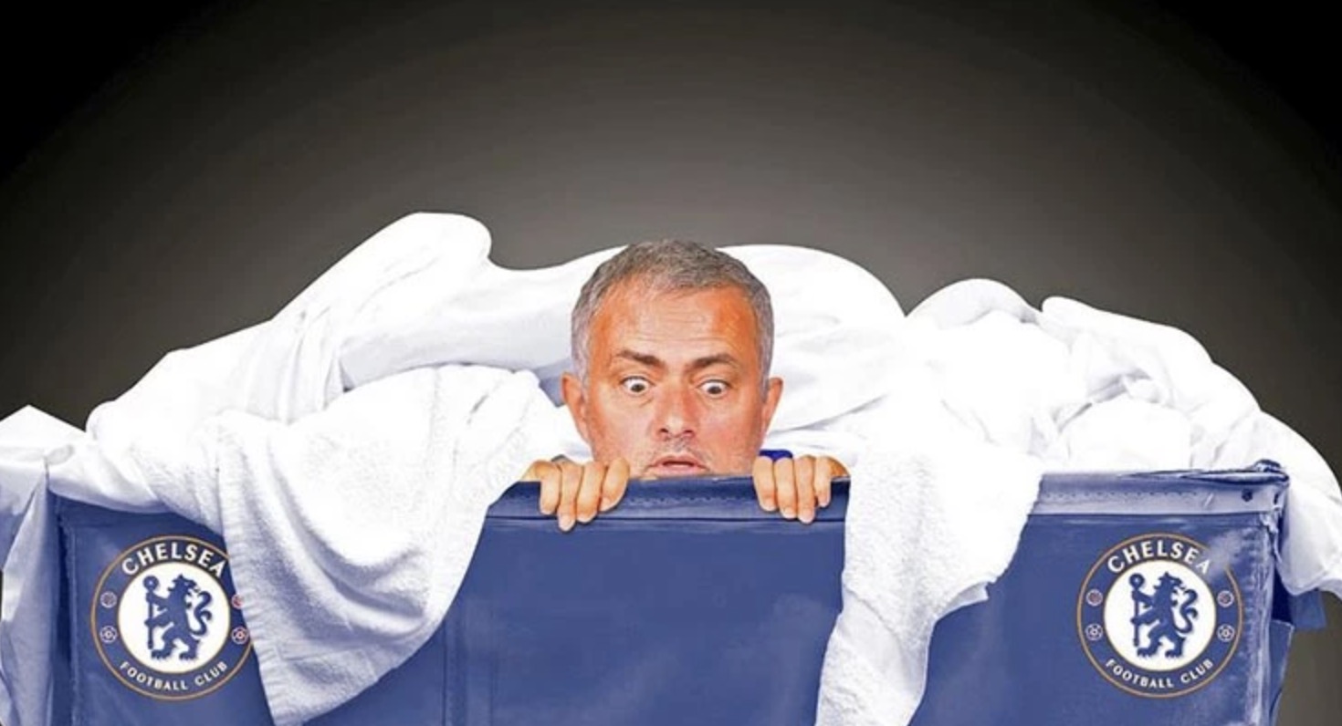 Mourinho và kỳ tích chui sọt lừa UEFA