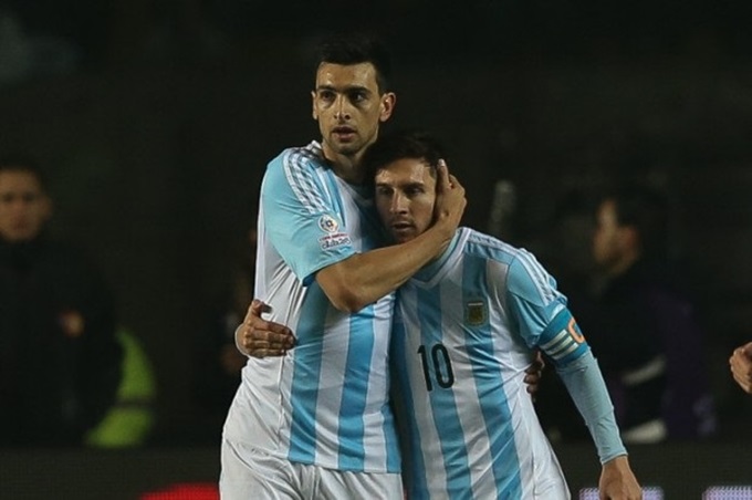 Pastore và Messi ở ĐT Argentina