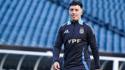 Martinez cắt ngắn đợt tập trung cùng ĐT Argentina để trở lại MU