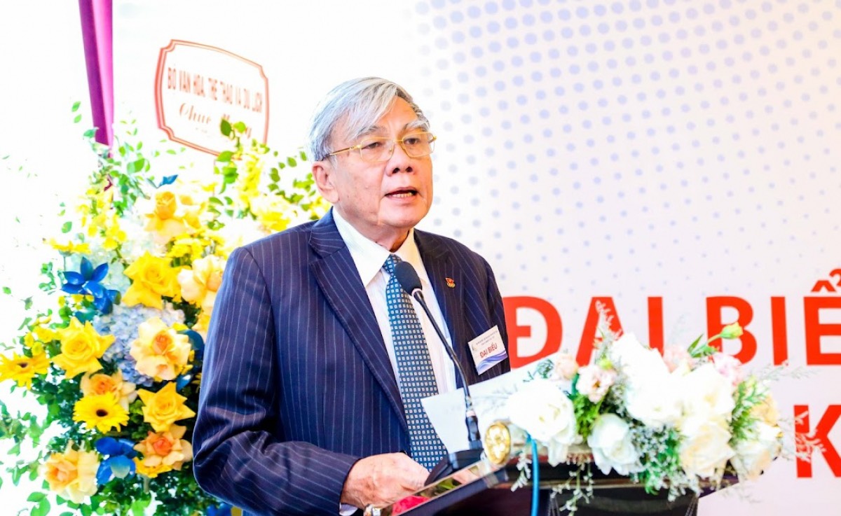 GS.TS Lâm Quang Thành – Nguyên Phó Tổng Cục trưởng, Tổng Cục TDTT có bài tham luận tại tọa đàm