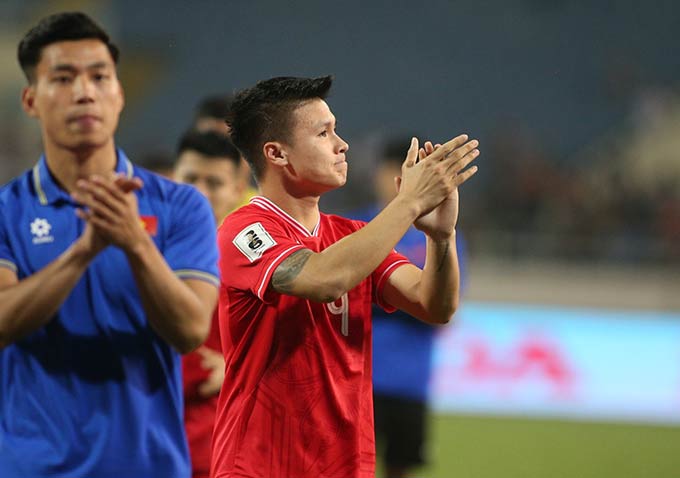 Các cầu thủ Việt Nam cần tự nâng trình độ bản thân hơn nữa - Ảnh: Đức Cường