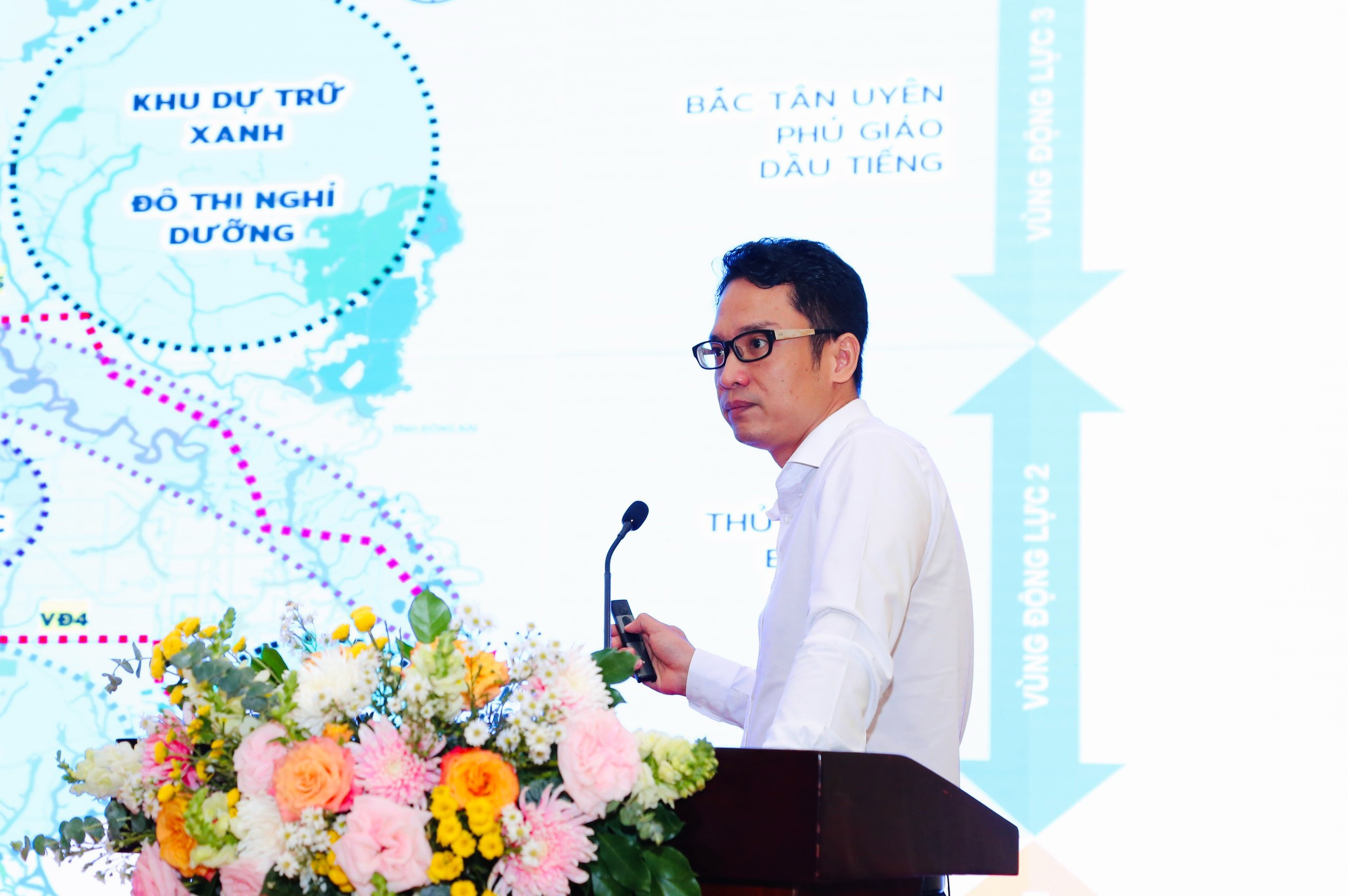 Ông Nguyễn Hồng Hải – Kiến trúc sư trưởng, Tổng Công ty Becamex IDC có chia sẻ rất ấn tượng về Định hướng quy hoạch TDTT trong tổng thể Quy hoạch tỉnh Bình Dương thời kỳ đến 2030, tầm nhìn đến 2050