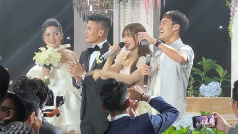 Văn Toàn 'quẩy' cực sung cùng Hòa Minzy ở đám cưới Quang Hải