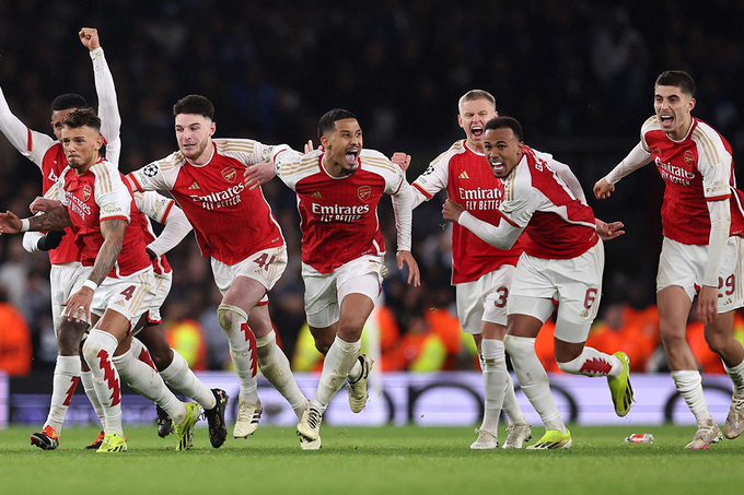 Arsenal đang có một mùa giải ấn tượng (Ảnh: Julian Finney/Getty).