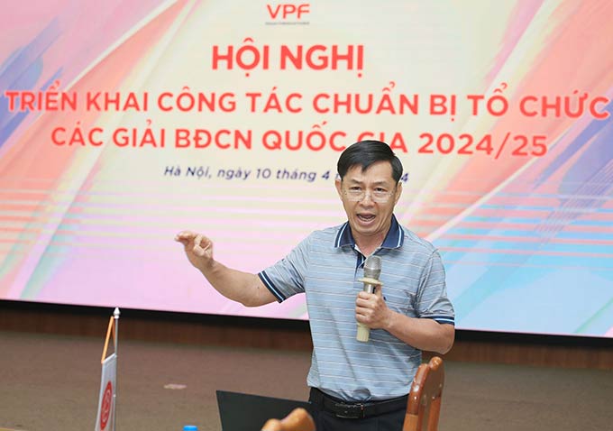 Trưởng ban trọng tài Đặng Thanh Hạ chia sẻ một số vấn đề về VAR