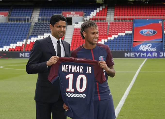PSG trả thù Barca bằng việc mua Neymar vào hè 2017