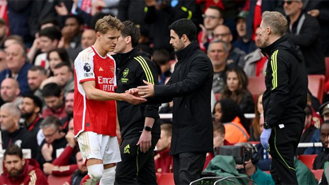 Arsenal nhận hung tin từ Odegaard sau trận thua đau Aston Villa