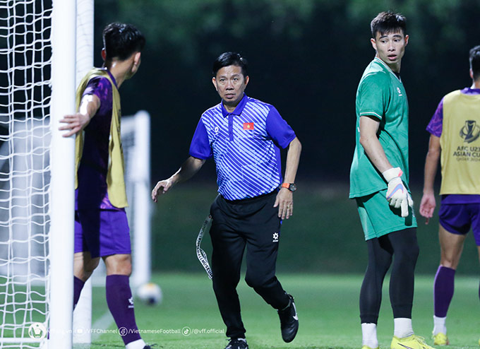 HLV Hoàng Anh Tuấn chọn xong 23 cầu thủ cho U23 Việt Nam 