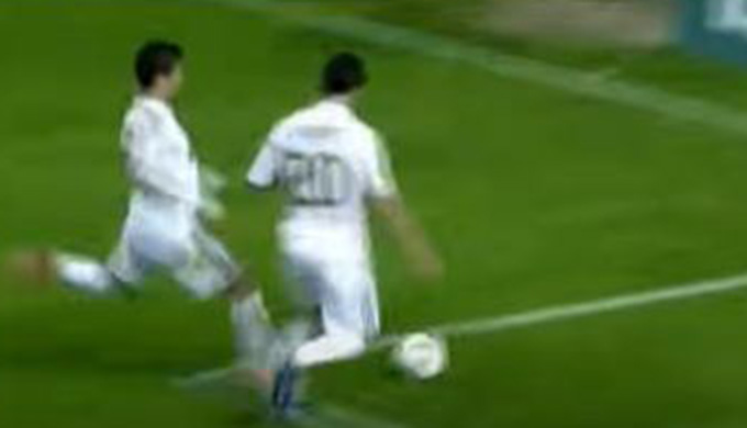 Ronaldo và Higuain rơi vào tình cảnh tương tự 