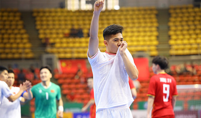 Niềm vui của Gia Hưng sau bàn thắng ghi vào lưới Trung Quốc - Ảnh: VFF 