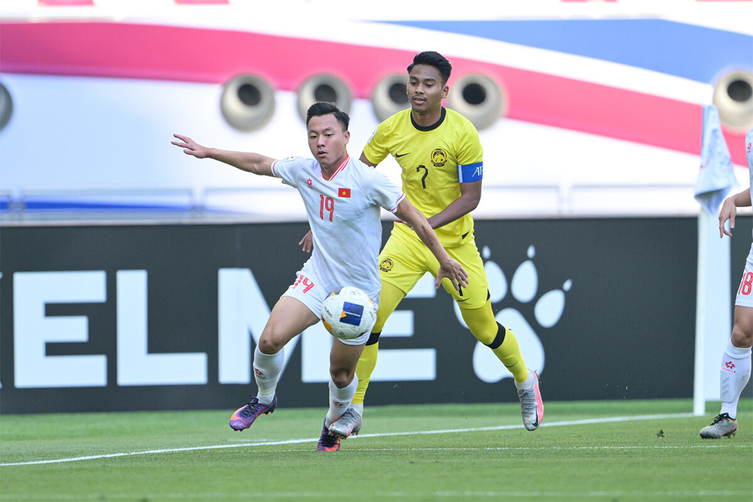 Đội hình U23 Việt Nam (áo trắng) có thể sẽ thay đổi ở trận gặp Uzbekistan - Ảnh: AFC