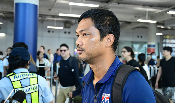 HLV Issara Sritaro bị sa thải sau thành tích không tốt của U23 Thái Lan 
