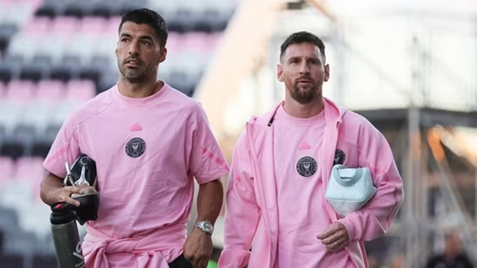Messi (phải) và Suarez đang là cặp bài trùng tại Inter Miami