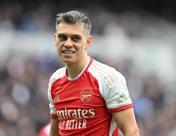 Leandro Trossard, tiền đạo người Bỉ hiện khoác áo Arsenal