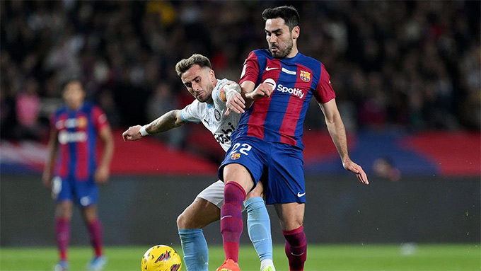 Barca muốn mua Aleix Garcia từ Girona để tăng cường tuyến giữa