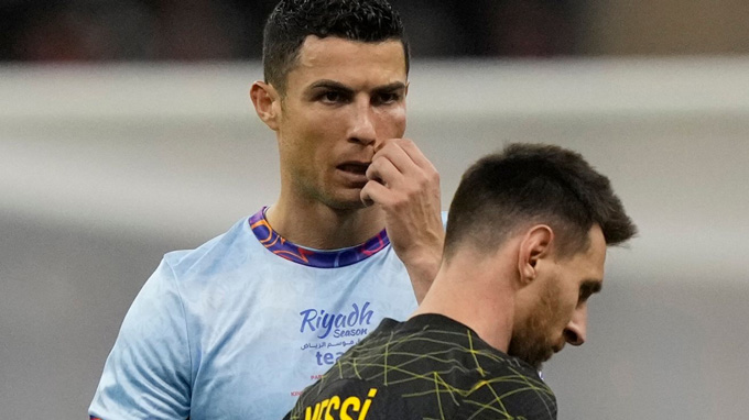 Viễn cảnh Ronaldo và Messi chung màu áo hoàn toàn có thể xảy đến