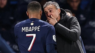 Enrique gọi Mbappe là 'huyền thoại của PSG'