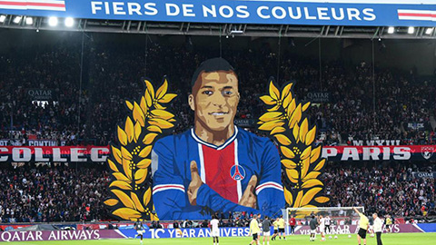 Những hình ảnh ấn tượng trong trận đấu cuối của Mbappe tại Parc des Princes