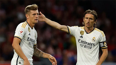 Modric và Kroos có thể cùng rời Real Madrid