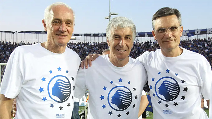HLV Gasperini cùng cộng sự đã biến Atalanta thành đội bóng Italia thứ 5 vô địch Europa League