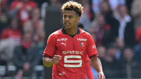 Dù mới 18 tuổi nhưng Doue đã có hai mùa giải là trụ cột của Rennes