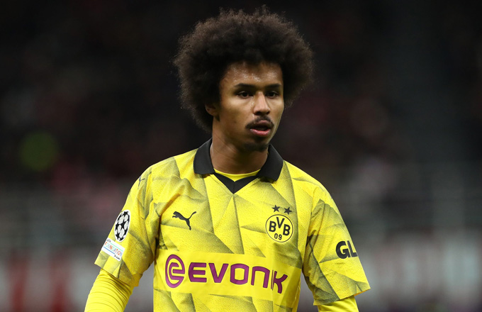 Adeyemi có thể bị Dortmund bán trong hè này