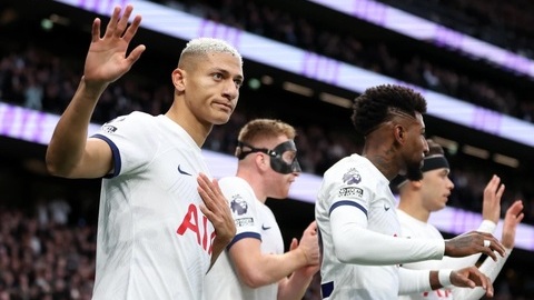 Tottenham sẵn sàng để 11 cầu thủ ra đi để đại tu đội hình