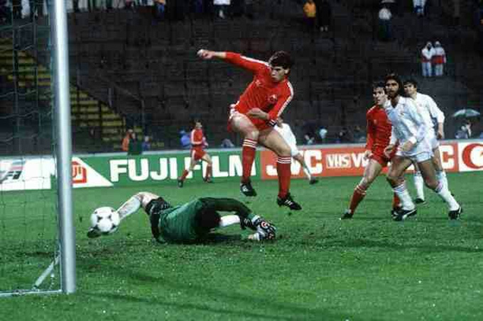 Aberdeen đánh bại Real ở chung kết Cúp C2 năm 1983