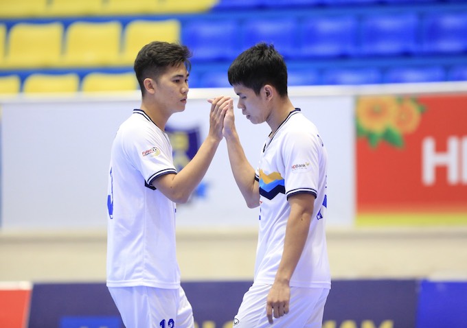 Niềm vui của cầu thủ Thái Sơn Nam khi ghi bàn - Ảnh: Minh Tuấn 