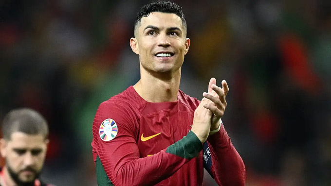 Cristiano Ronaldo (Bồ Đào Nha, 39 tuổi)