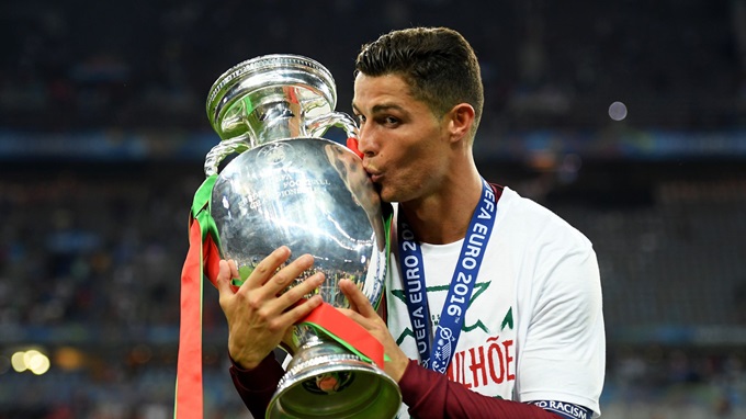 Liệu Ronaldo có được hôn lên cúp vô địch EURO một lần nữa?